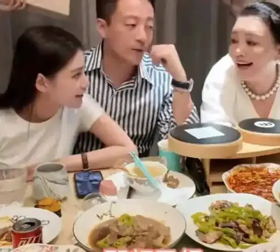 无码直播动态轮播展示图二